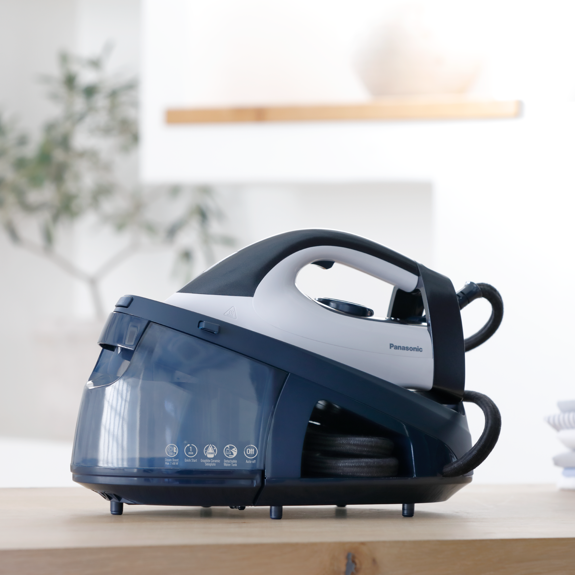 Panasonic 2400W Steam Generator Iron