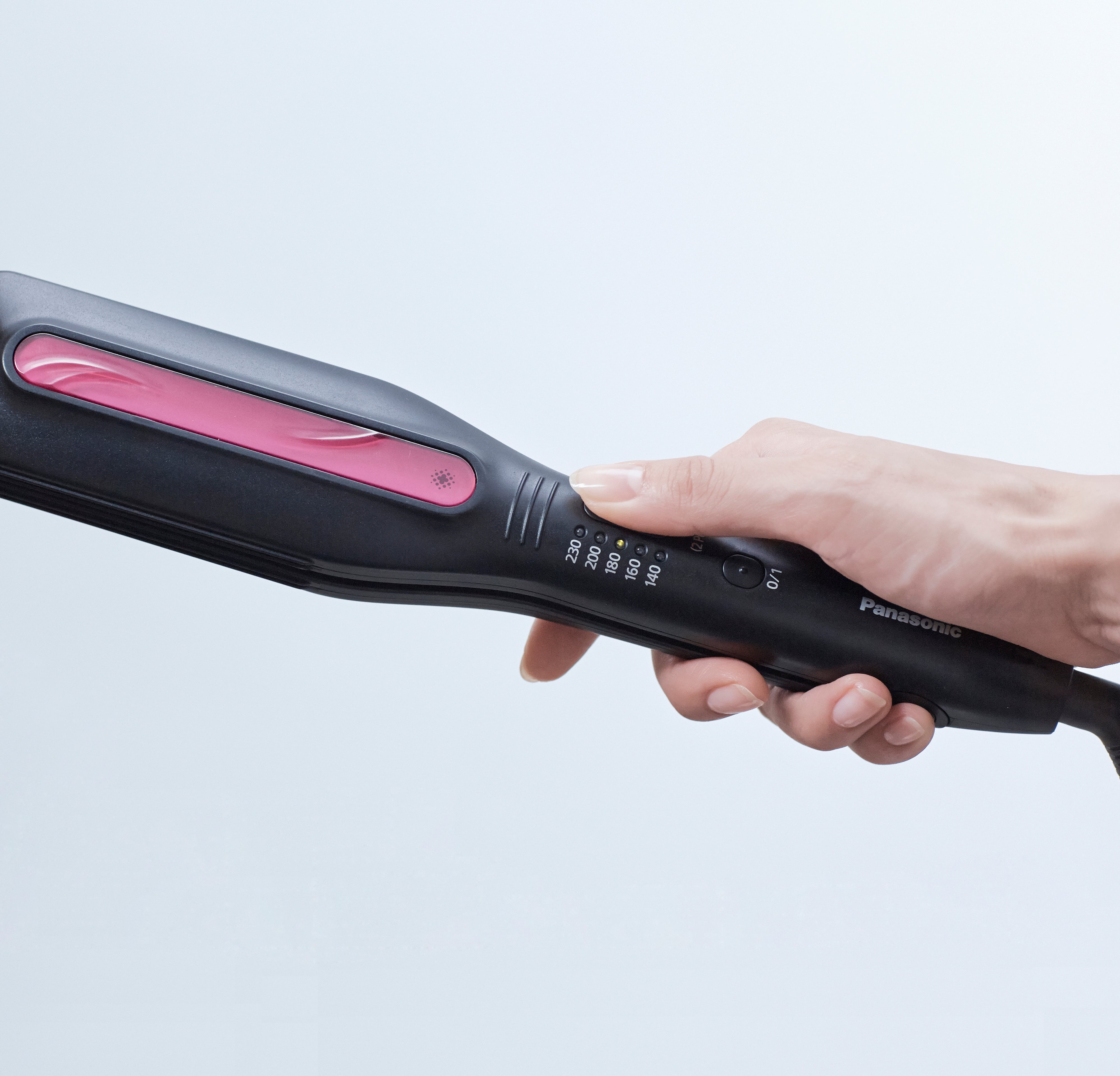 Panasonic Wide Plate Ceramic Hair Straightener 230°C