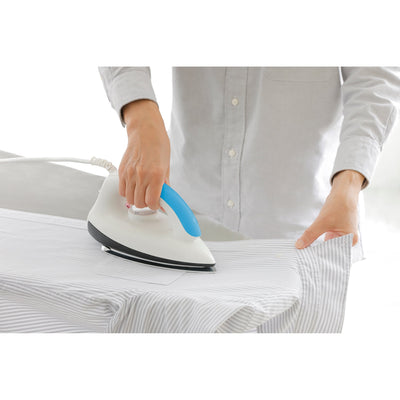 Panasonic 1000W 0.9kg Lightweight Dry Iron